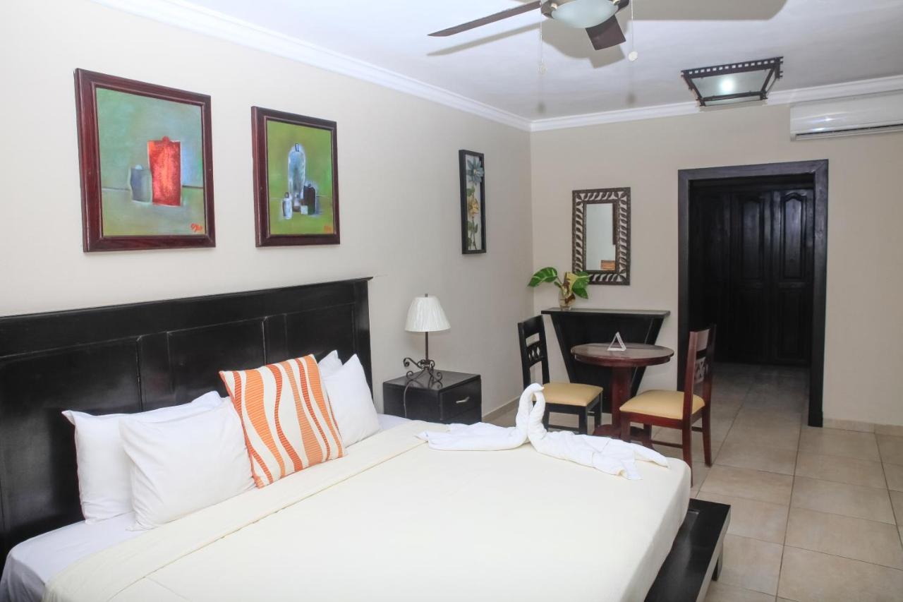Hotel Seranta Brisas De Bavaro (Adults Only) 蓬塔卡纳 外观 照片